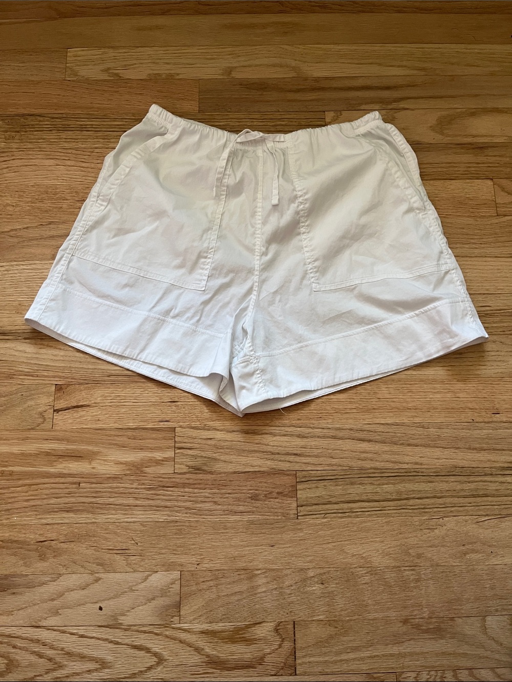 lululemon athletica White Elastic Waist Athletic Shorts